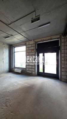 Сдам торговое помещение 120,4 м2, Голландская ул, 18к1, Янино-1 гп