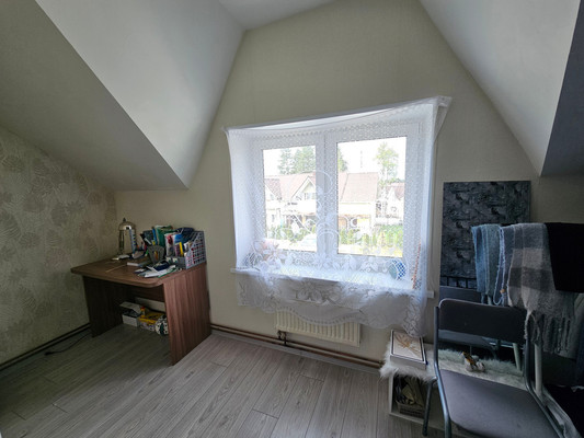 Продам трехкомнатную (3-комн.) квартиру, Парковая ул, 22, Костомукша г