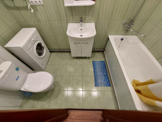 Продам однокомнатную (1-комн.) квартиру, Высоковольтная ул, 22, Хрипань д