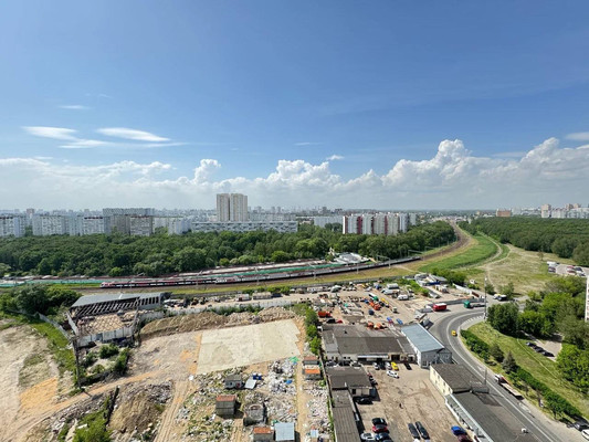 Продам однокомнатную (1-комн.) квартиру, Илимская ул, 1Вк1, Москва г