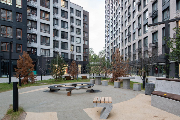 Продам однокомнатную (1-комн.) квартиру, Летчика Осканова ул, 6, Москва г