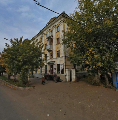 Продам трехкомнатную (3-комн.) квартиру, Герцена ул, 9, Киров г
