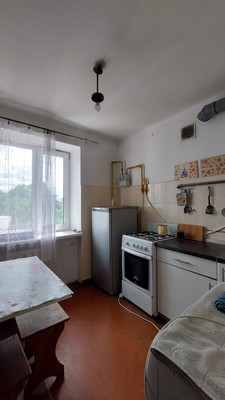 Продам двухкомнатную (2-комн.) квартиру, Гагарина ул, 34, Симферополь г