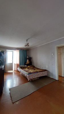 Продам двухкомнатную (2-комн.) квартиру, Гагарина ул, 34, Симферополь г