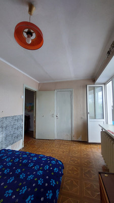 Продам двухкомнатную (2-комн.) квартиру, Гагарина ул, 34, Симферополь г