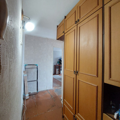 Продам двухкомнатную (2-комн.) квартиру, Гагарина ул, 34, Симферополь г