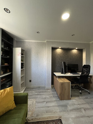 Продам трехкомнатную (3-комн.) квартиру, Московская ул, 83, Киров г