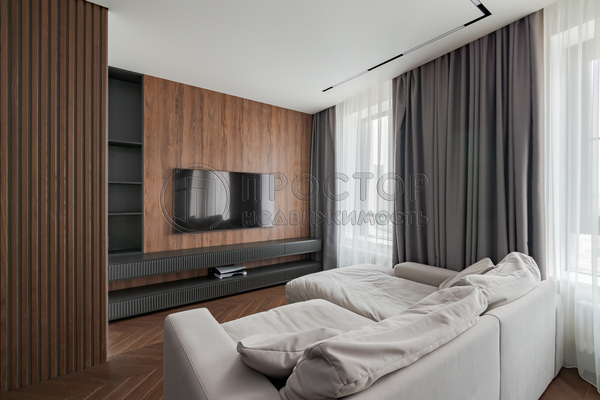 Продам трехкомнатную (3-комн.) квартиру, Лобачевского ул, 120к1, Москва г