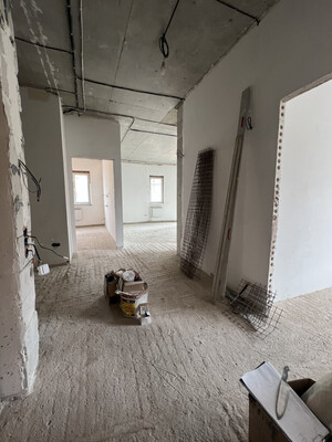 Продам трехкомнатную (3-комн.) квартиру, Володарского ул, 110в, Киров г