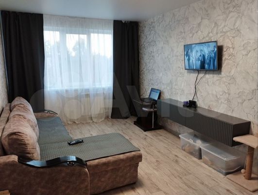 Продам двухкомнатную (2-комн.) квартиру, Черепанова ул, 2, Знаменский п