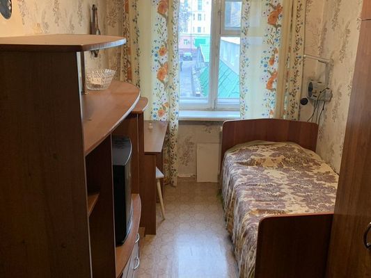 Продам трехкомнатную (3-комн.) квартиру, Гагарина пр-кт, 11, Йошкар-Ола г