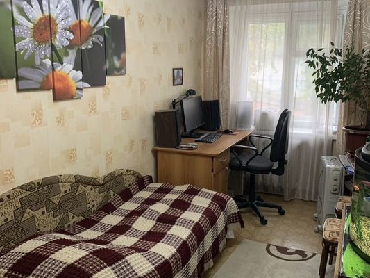 Продам трехкомнатную (3-комн.) квартиру, Гагарина пр-кт, 11, Йошкар-Ола г
