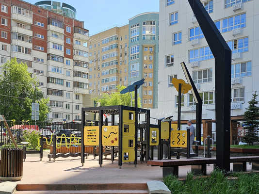 Продам двухкомнатную (2-комн.) квартиру, Революции ул, 22, Пермь г