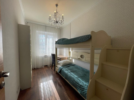 Продам трехкомнатную (3-комн.) квартиру, Козихинский Б. пер, 12, Москва г