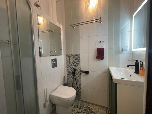 Продам трехкомнатную (3-комн.) квартиру, Козихинский Б. пер, 12, Москва г