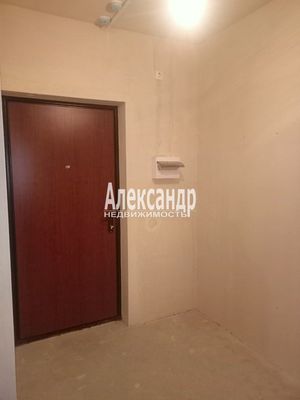 Продам двухкомнатную (2-комн.) квартиру, Ручьевский пр-кт, 3к1, Мурино п