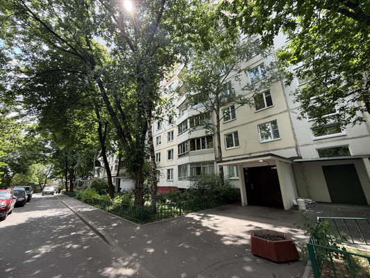 Продам двухкомнатную (2-комн.) квартиру, Русаковская ул, 25, Москва г