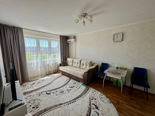 Продам однокомнатную (1-комн.) квартиру, Адмирала Пустошкина ул, 26к8, Анапа г