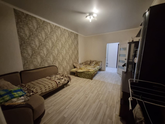 Продам однокомнатную (1-комн.) квартиру, Гидростроителей ул, 67, Краснодар г