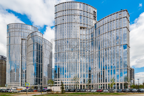 Продам трехкомнатную (3-комн.) квартиру, Лобачевского ул, 120к1, Москва г