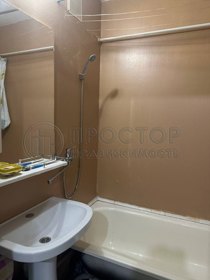 Продам однокомнатную (1-комн.) квартиру, Чечёрский проезд, 22, Москва г