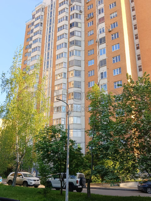 Продам двухкомнатную (2-комн.) квартиру, Бирюлёвская ул, 1к2, Москва г