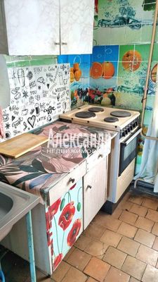 Продам комнату в 6-комн. квартире, Гагарина ул, 12, Приозерск г