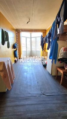 Продам комнату в 6-комн. квартире, Гагарина ул, 12, Приозерск г