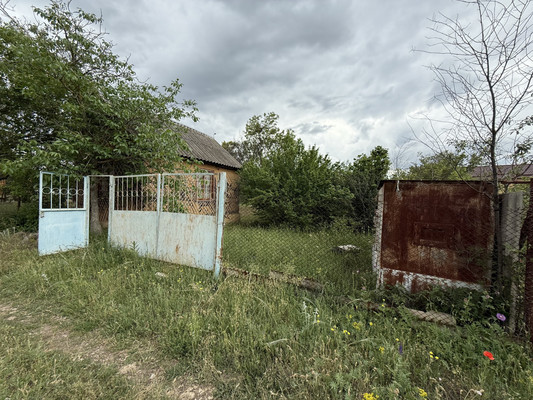 Продам участок 12 соток, Фермерское хоз., Пневматика-2 тер. СПК, 0 км от города