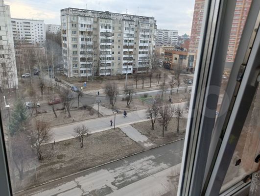 Продам двухкомнатную (2-комн.) квартиру, Чавайна б-р, 18, Йошкар-Ола г