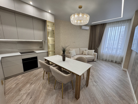 Продам трехкомнатную (3-комн.) квартиру, Чистопольская ул, 88, Казань г