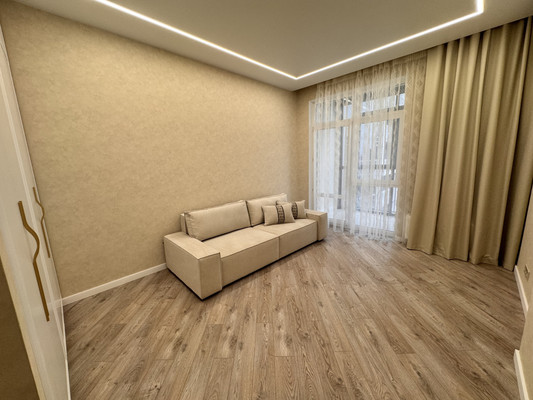 Продам трехкомнатную (3-комн.) квартиру, Чистопольская ул, 88, Казань г