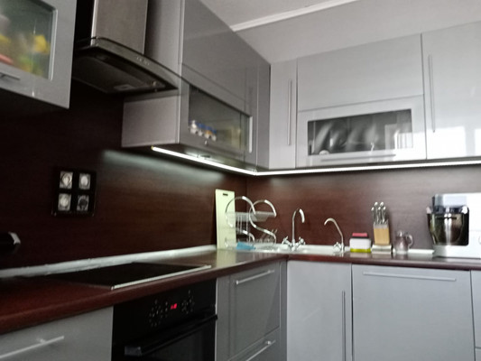 Продам трехкомнатную (3-комн.) квартиру, Красноармейская ул, 298/81, Ростов-на-Дону г