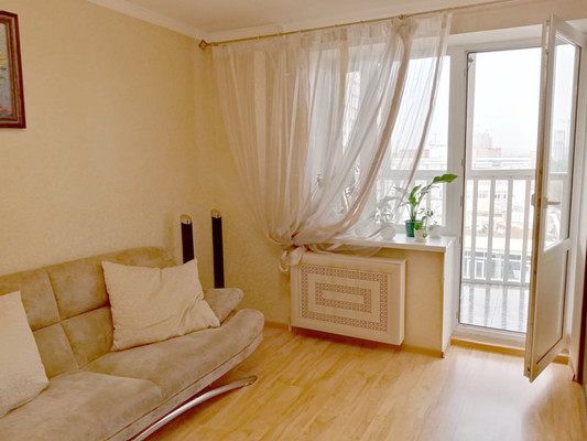 Продам трехкомнатную (3-комн.) квартиру, Красноармейская ул, 298/81, Ростов-на-Дону г