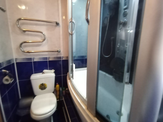 Продам трехкомнатную (3-комн.) квартиру, Красноармейская ул, 298/81, Ростов-на-Дону г