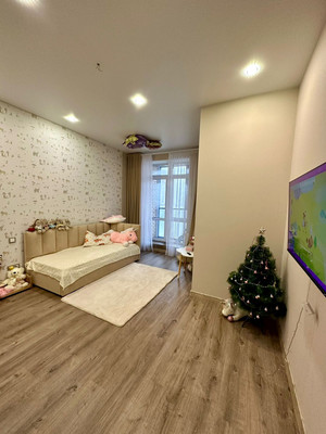 Продам многокомнатную квартиру, Приволжская ул, 210кг, Казань г