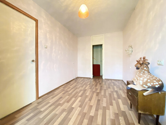 Продам двухкомнатную (2-комн.) квартиру, Звездная ул, 5, Якшино д