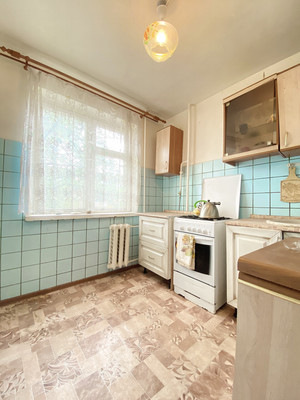 Продам двухкомнатную (2-комн.) квартиру, Звездная ул, 5, Якшино д