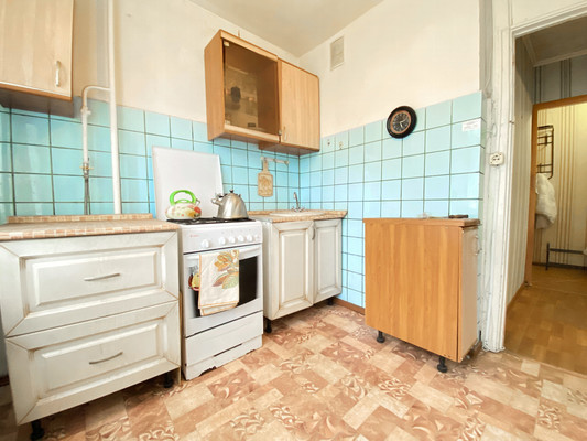 Продам двухкомнатную (2-комн.) квартиру, Звездная ул, 5, Якшино д