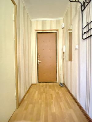 Продам двухкомнатную (2-комн.) квартиру, Звездная ул, 5, Якшино д