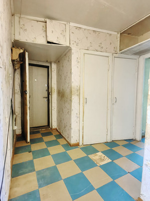 Продам двухкомнатную (2-комн.) квартиру, Ленина ул, 18, Большевик п