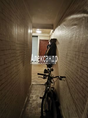 Продам трехкомнатную (3-комн.) квартиру, Бабушкина ул, 97к2, Санкт-Петербург г