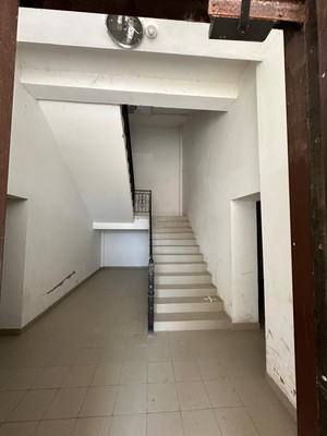 Продам трехкомнатную (3-комн.) квартиру, Амет-хана Султана пр-кт, 37ка, Махачкала г