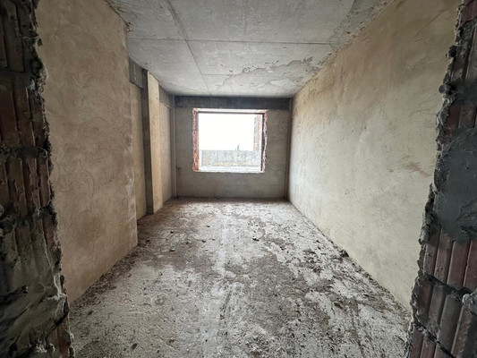 Продам трехкомнатную (3-комн.) квартиру, Амет-хана Султана пр-кт, 37ка, Махачкала г