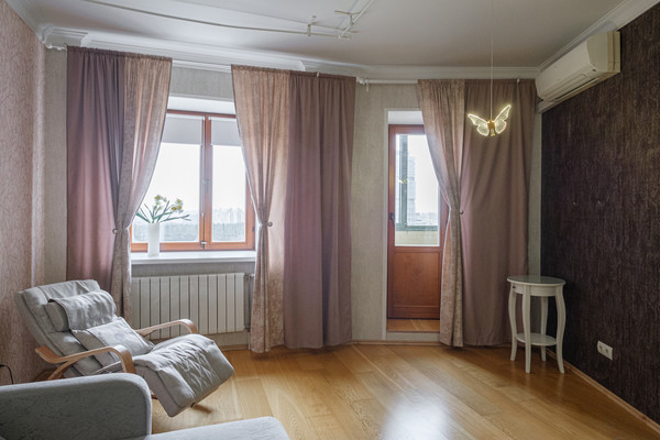 Продам двухкомнатную (2-комн.) квартиру, Фермское ш, 32А, Санкт-Петербург г