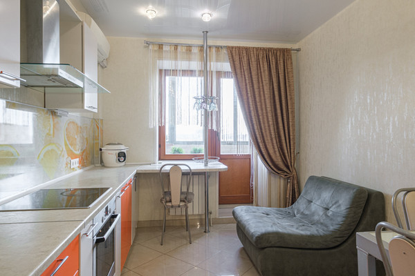 Продам двухкомнатную (2-комн.) квартиру, Фермское ш, 32А, Санкт-Петербург г