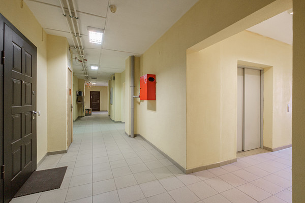 Продам двухкомнатную (2-комн.) квартиру, Фермское ш, 32А, Санкт-Петербург г
