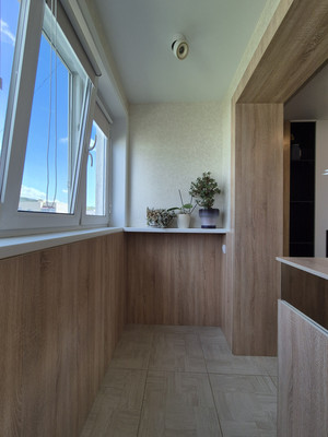 Продам трехкомнатную (3-комн.) квартиру, Комсомольская ул, 310, Южно-Сахалинск г