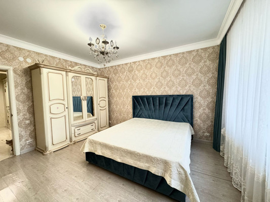 Продам трехкомнатную (3-комн.) квартиру, ОДС ул, 7к2, Нальчик г