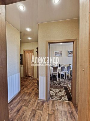 Продам двухкомнатную (2-комн.) квартиру, Пушкинская ул, 4, Окуловка г